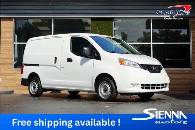 2021 Nissan NV200 S's photo