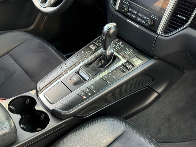 2018 Porsche Macan Base - Photo 45