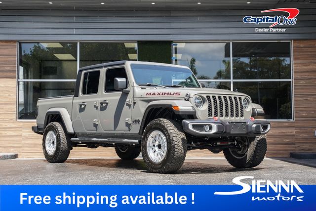 2022 Jeep Gladiator Sport S's photo