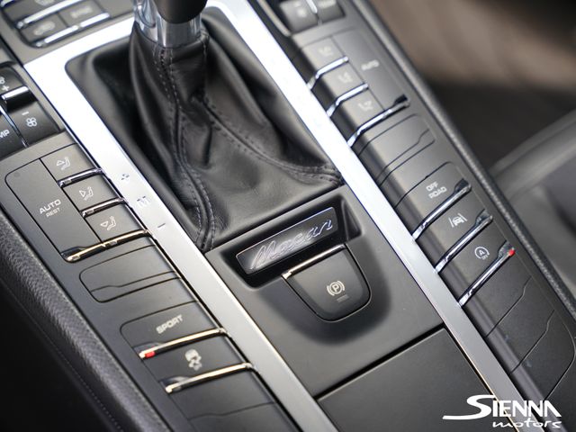 2018 Porsche Macan Base - Photo 31