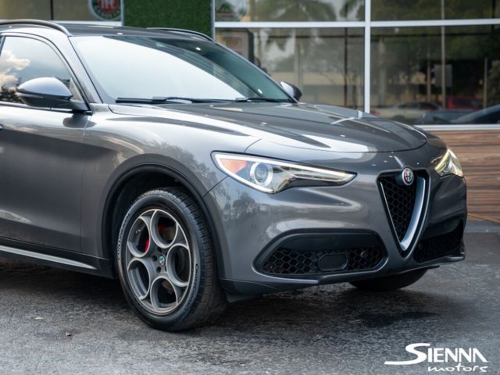 Used 2018 Alfa Romeo Stelvio SUV