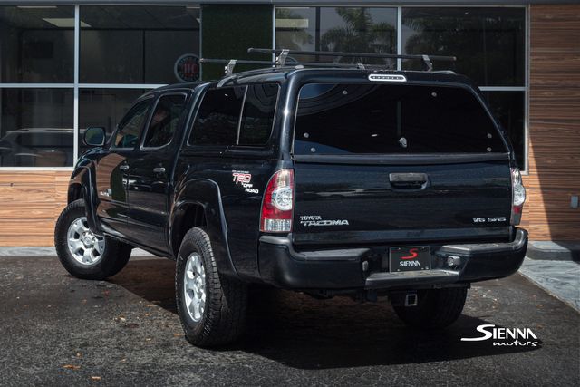 2010 Toyota Tacoma Base V6 photo 2