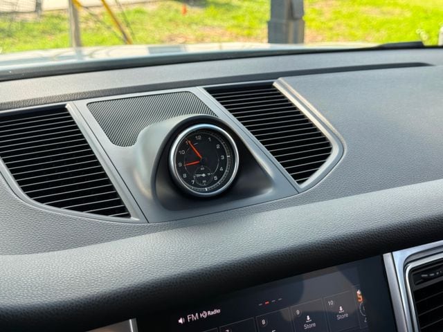 2018 Porsche Macan Base - Photo 43