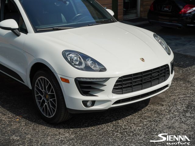 2018 Porsche Macan Base - Photo 11