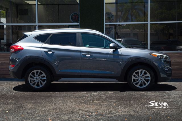 2017 Hyundai Tucson SE photo 4