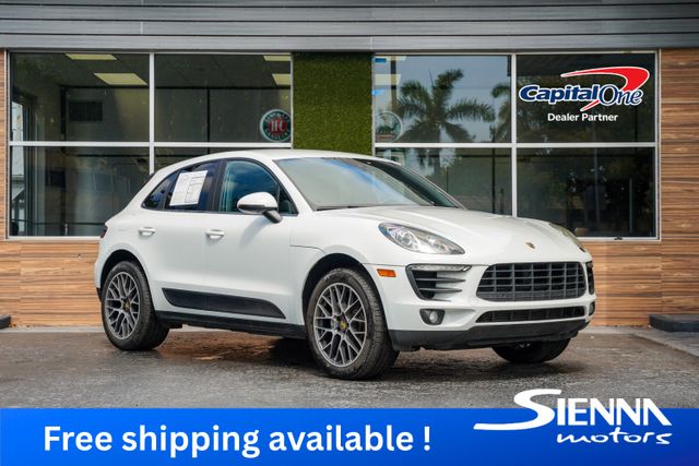 2018 Porsche Macan -'s photo