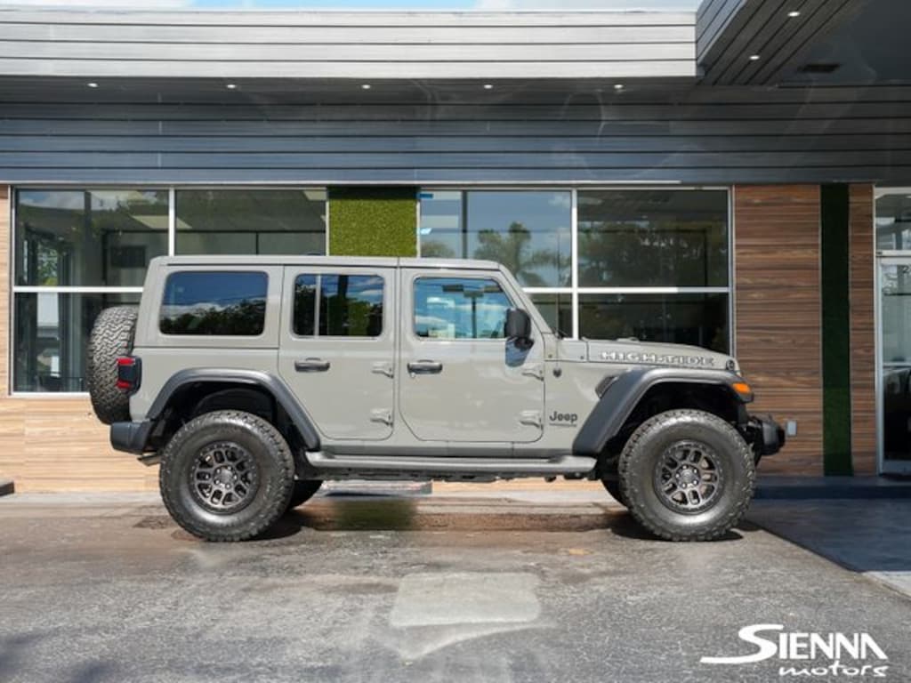 Used 2022 Jeep Wrangler Unlimited Sport SUV
