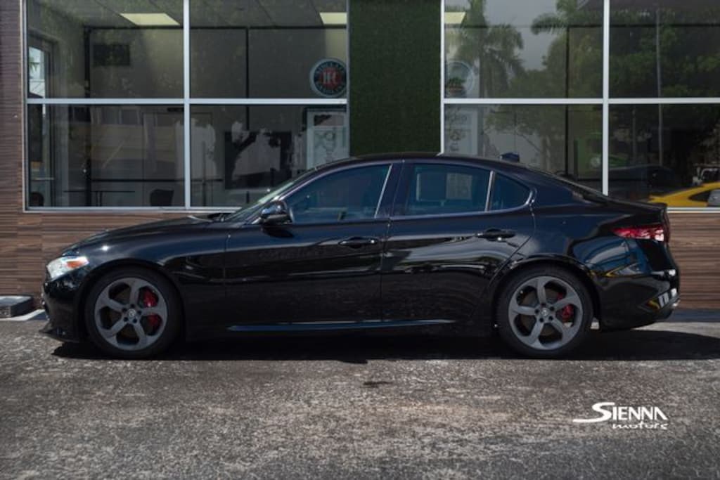 Used 2018 Alfa Romeo Giulia Sedan