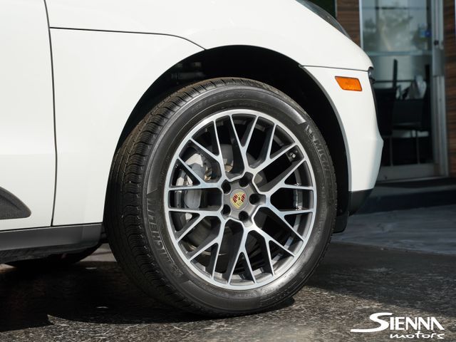 2018 Porsche Macan Base - Photo 20