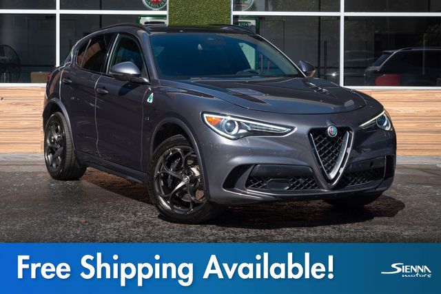2018 Alfa Romeo Stelvio Quadrifoglio's photo