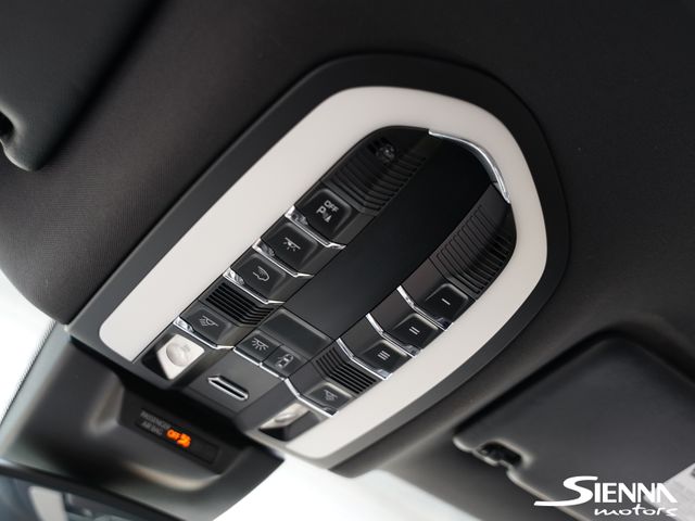 2018 Porsche Macan Base - Photo 32