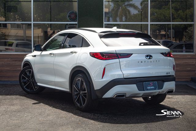 2022 Infiniti QX55 Essential photo 2