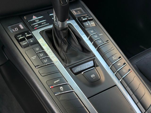 2018 Porsche Macan Base - Photo 54