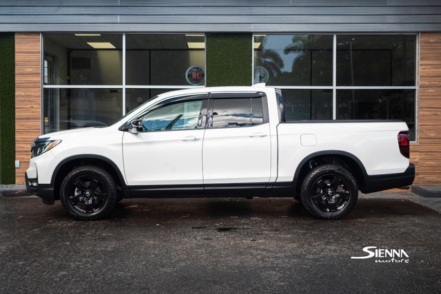 2024 Honda Ridgeline Black Edition photo 4