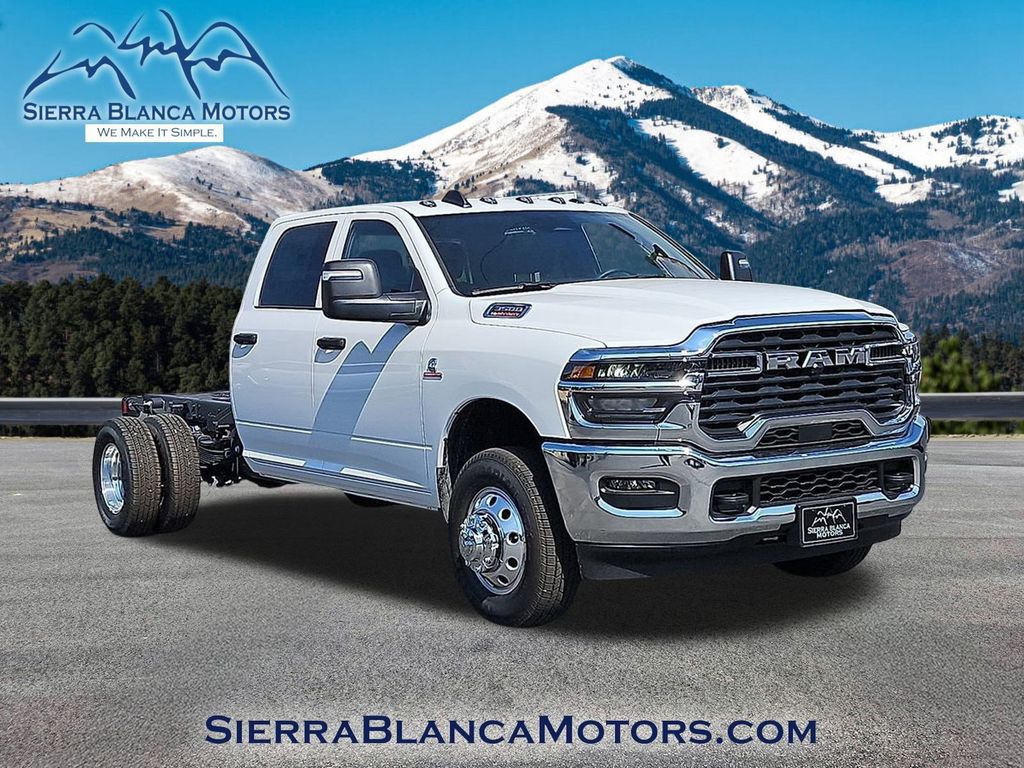 2025 RAM Ram 3500 Chassis Cab Tradesman's photo