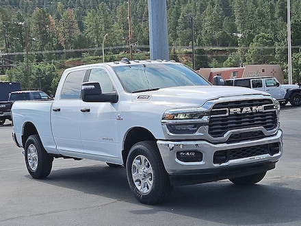 2025 Ram 2500 BIG HORN CREW CAB 4X4 6'4 BOX Pickup