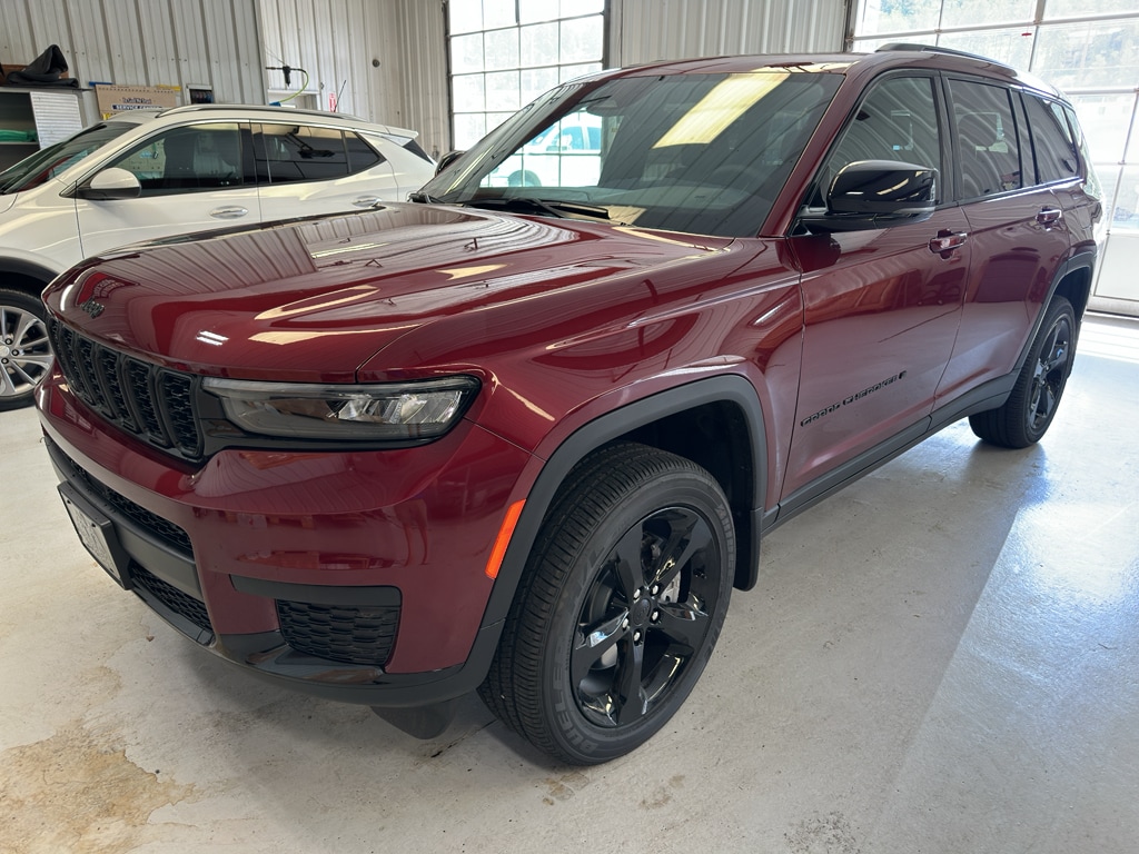 2025 Jeep Grand Cherokee Sport Utility 