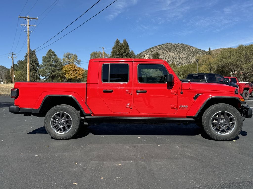 Used 2021 Jeep Gladiator Overland Crew Cab