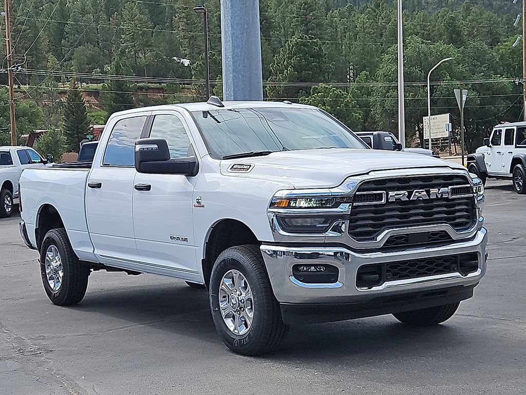2025 Ram 2500 BIG HORN CREW CAB 4X4 6'4 BOX
