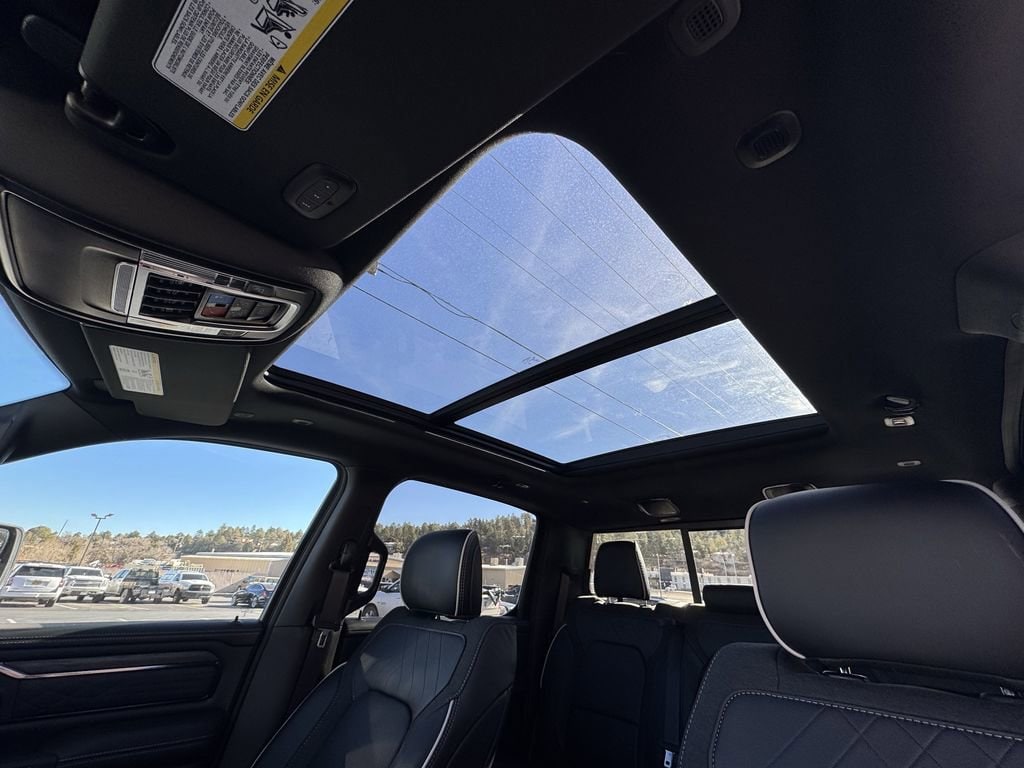 2026 RAM 1500 Limited - Photo 10