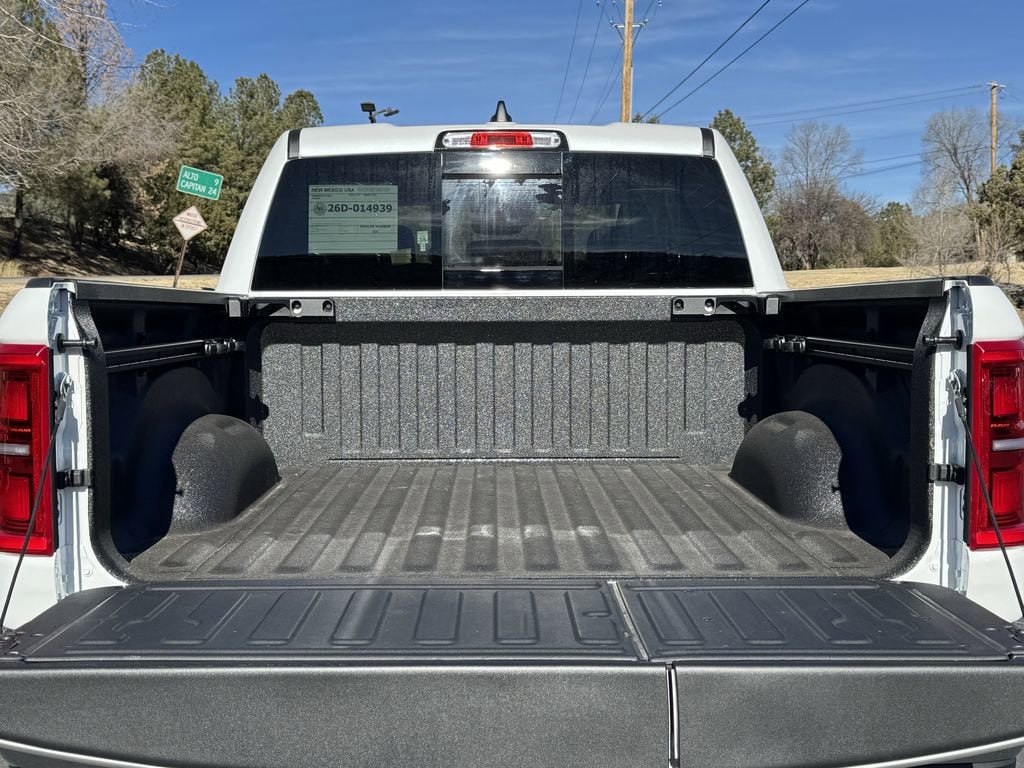 2026 RAM 1500 Limited - Photo 26