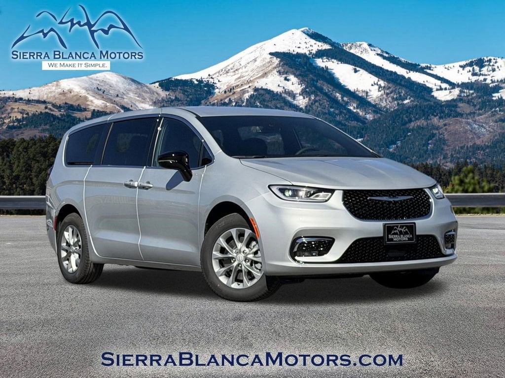 2026 Chrysler Pacifica Select AWD's photo