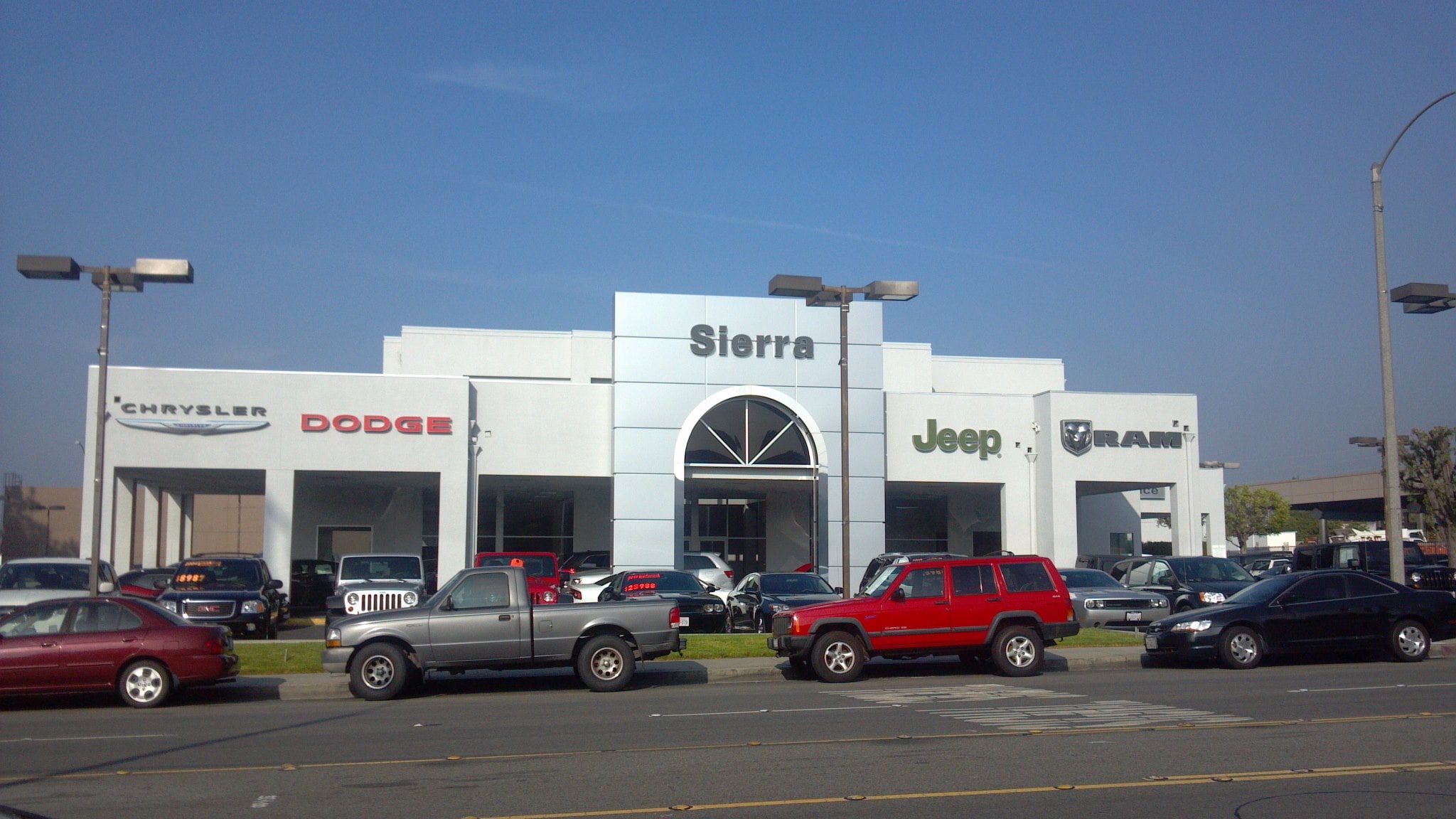 Sierra Chrysler Dodge Jeep Ram
