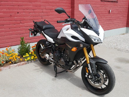 2017 Yamaha FJ09 Motorcycle