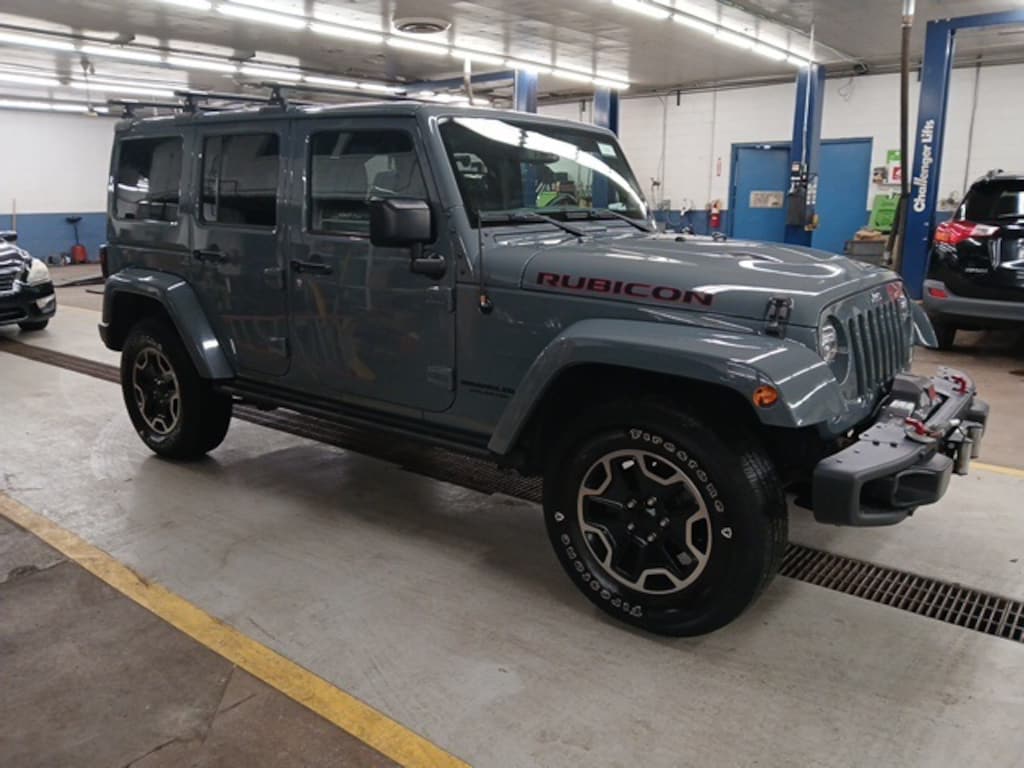 Used 2015 Jeep Wrangler Unlimited Rubicon 4x4 SUV
