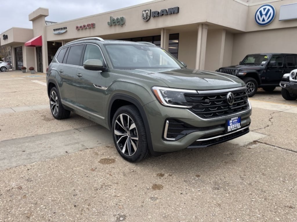 New 2026 Volkswagen Atlas 2.0T SEL Premium R-Line SUV