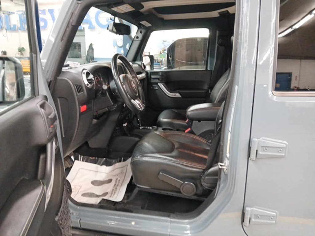 Used 2015 Jeep Wrangler Unlimited Rubicon 4x4 SUV