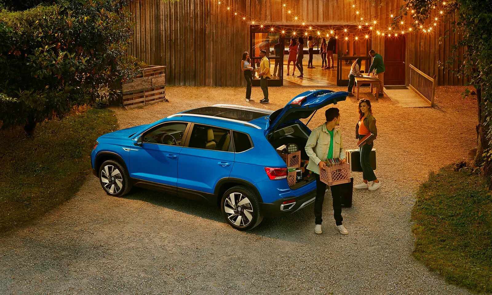 2024 Taos Interior & Exterior