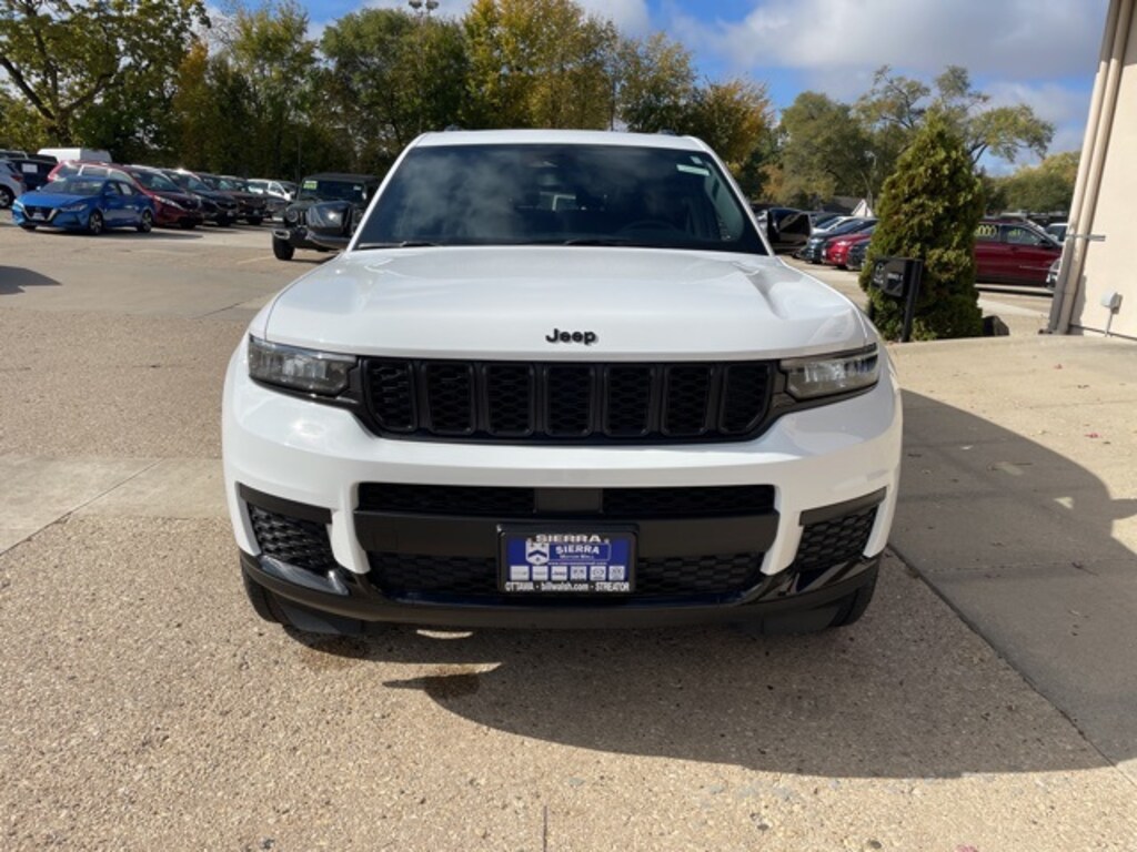Used 2023 Jeep Grand Cherokee L Laredo SUV