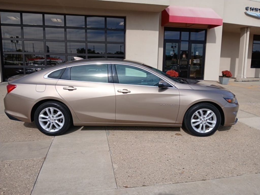 Used 2018 Chevrolet Malibu LT Sedan