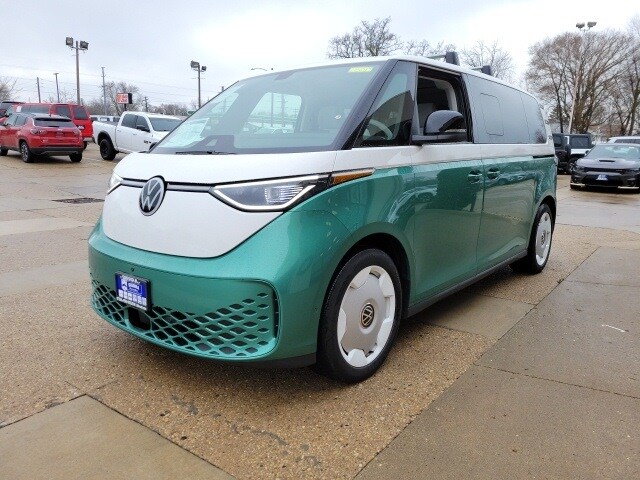 2025 Volkswagen ID. Buzz photo 2