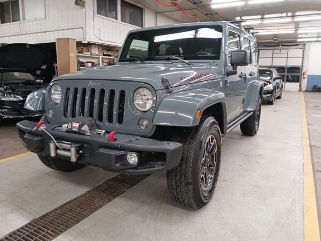 Used 2015 Jeep Wrangler Unlimited Rubicon 4x4 SUV