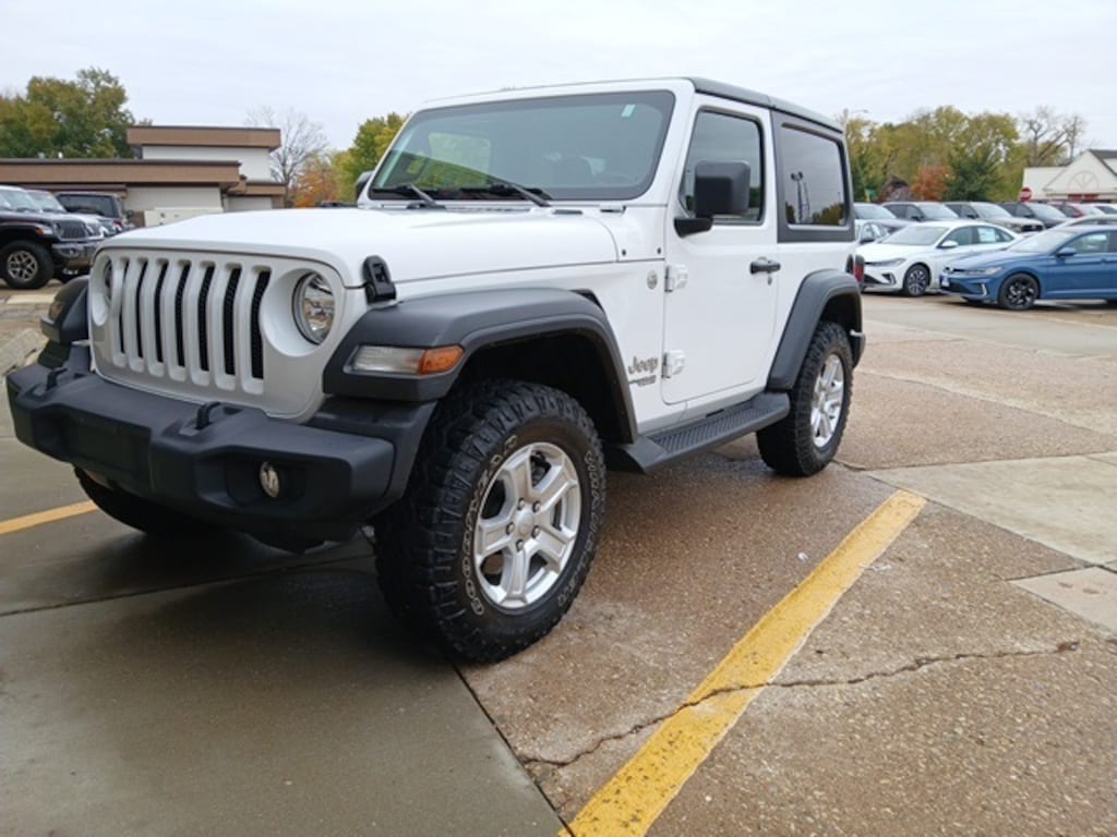 Used 2020 Jeep Wrangler Sport SUV