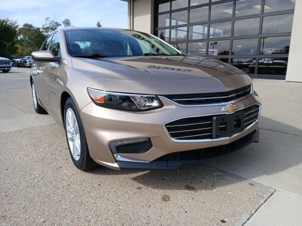 Used 2018 Chevrolet Malibu LT Sedan