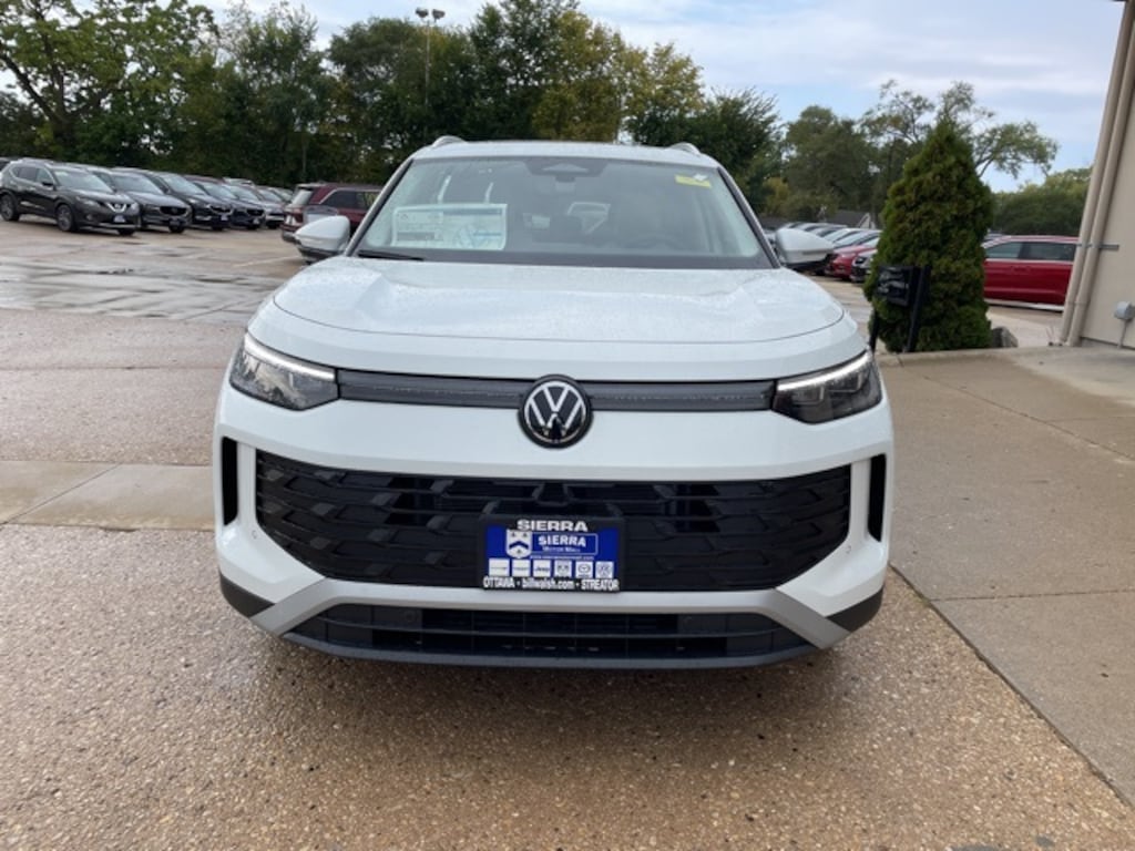 New 2025 Volkswagen Tiguan 2.0T SE SUV