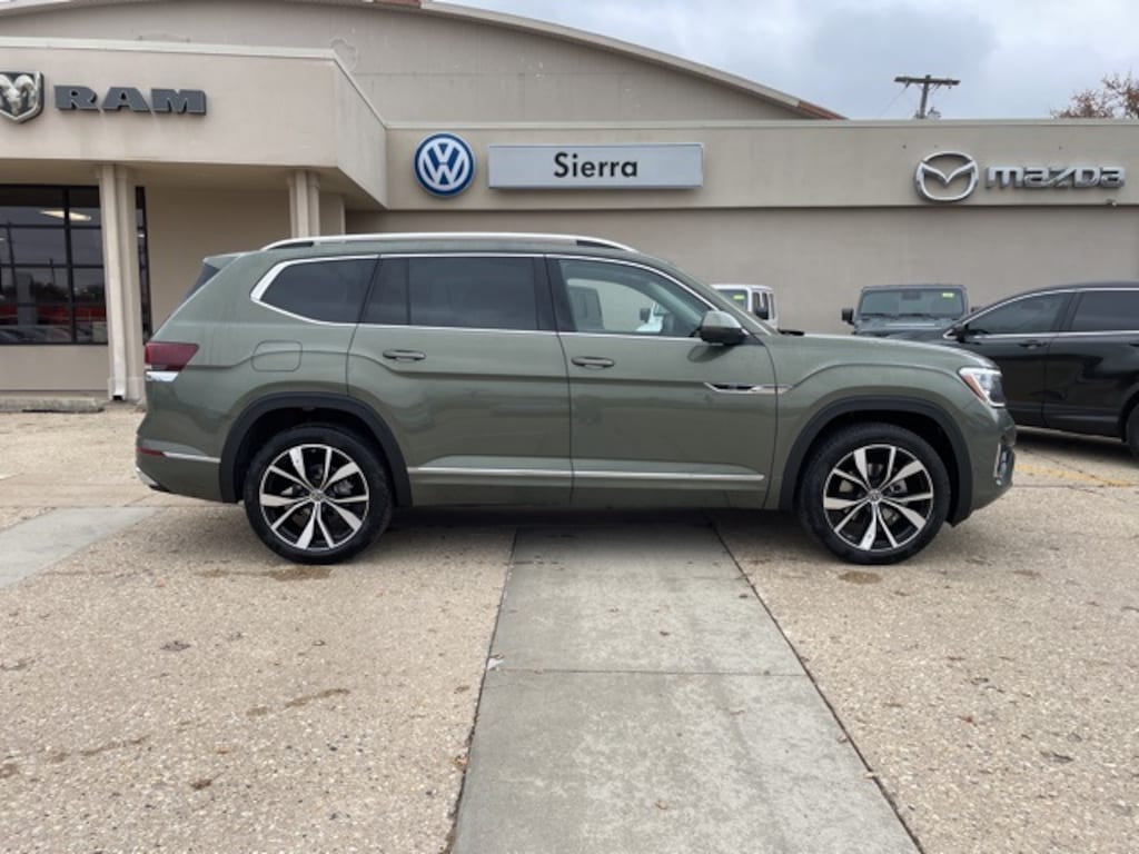 New 2026 Volkswagen Atlas 2.0T SEL Premium R-Line SUV