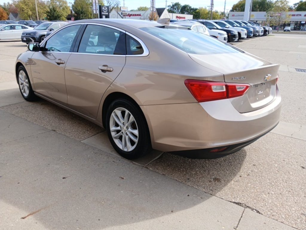Used 2018 Chevrolet Malibu LT Sedan