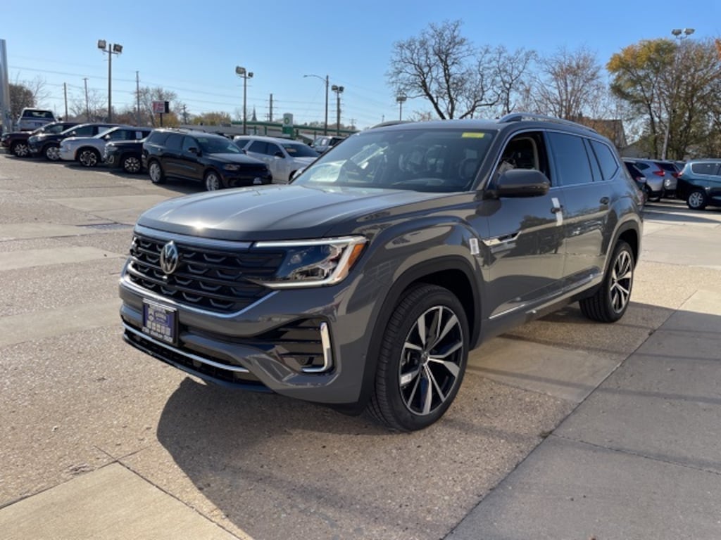 New 2026 Volkswagen Atlas 2.0T SEL Premium R-Line SUV