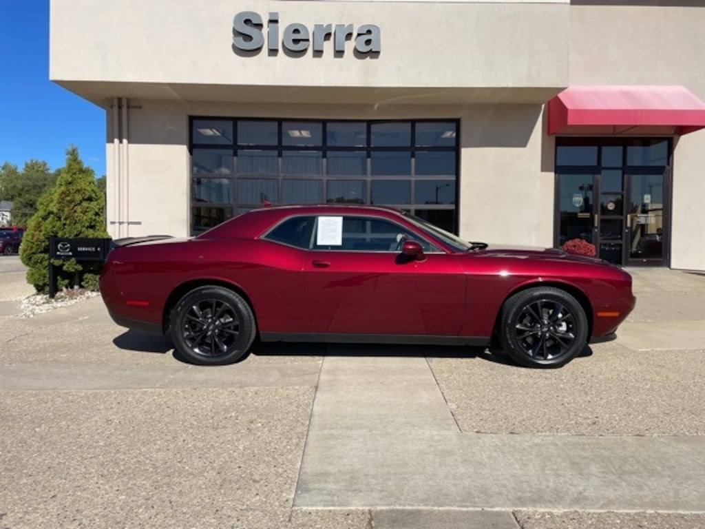 Used 2023 Dodge Challenger SXT Coupe