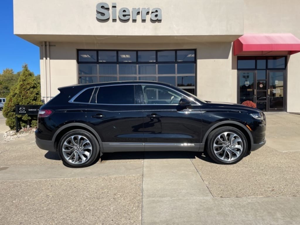 Used 2023 Lincoln Nautilus Reserve SUV
