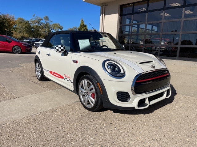 2018 MINI Cooper John Cooper Works's photo