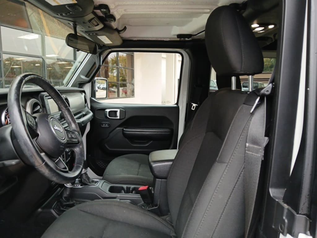 Used 2020 Jeep Wrangler Sport SUV