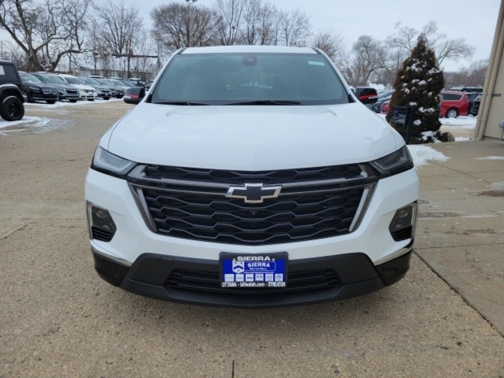 Used 2023 Chevrolet Traverse Premier SUV