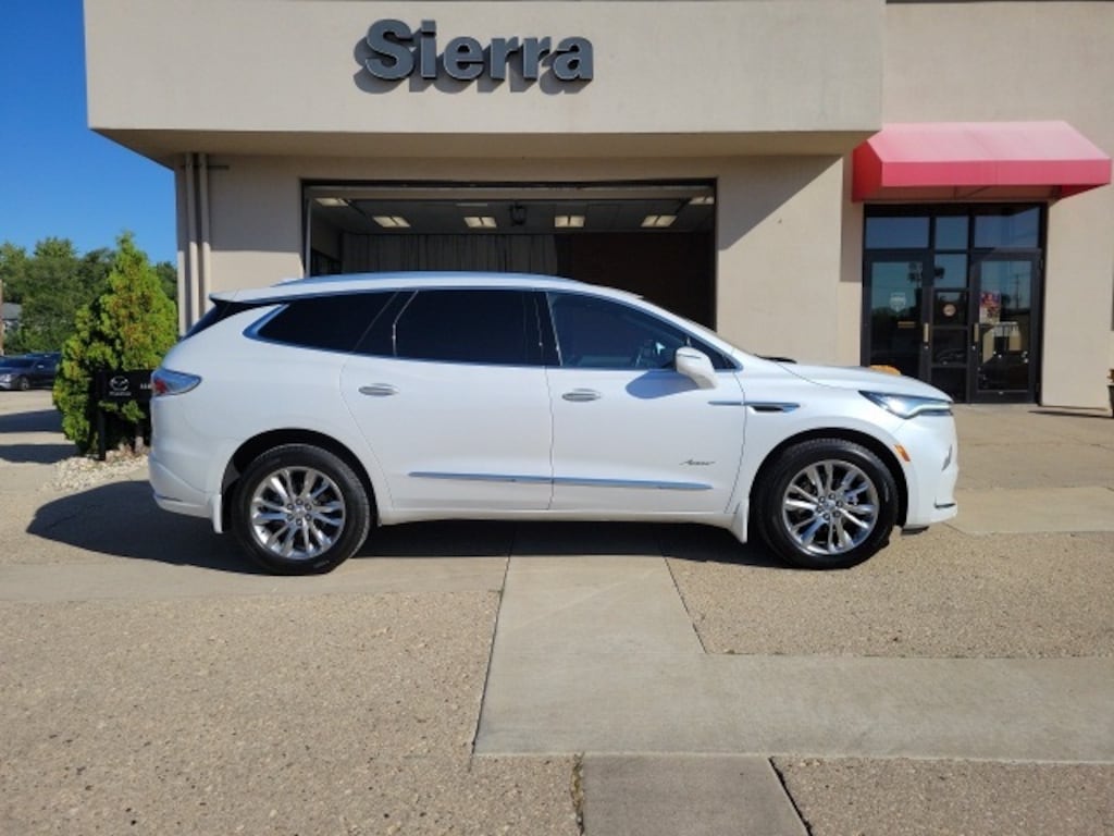 Used 2023 Buick Enclave Avenir SUV