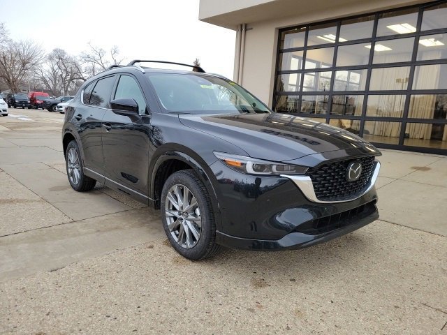 2025 Mazda CX-5 S Premium Plus package's photo