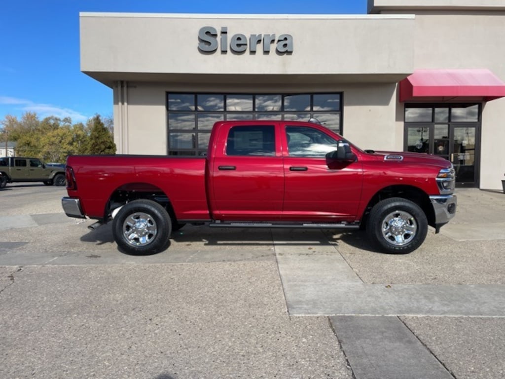 New 2026 Ram 2500 TRADESMAN CREW CAB 4X4 6'4 BOX Pickup